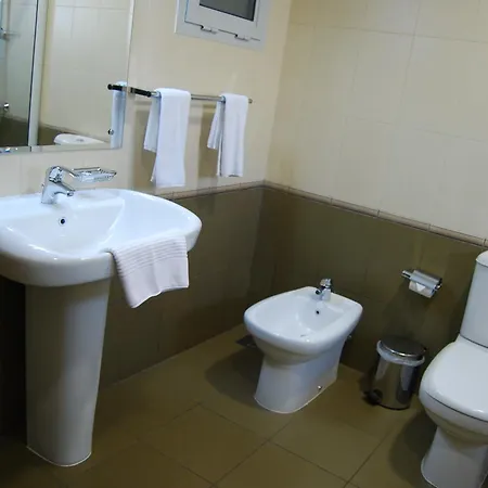 Al Madina Suites Doha-3
