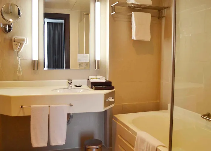 Holiday Villa Hotel & Residence City Centre Doha